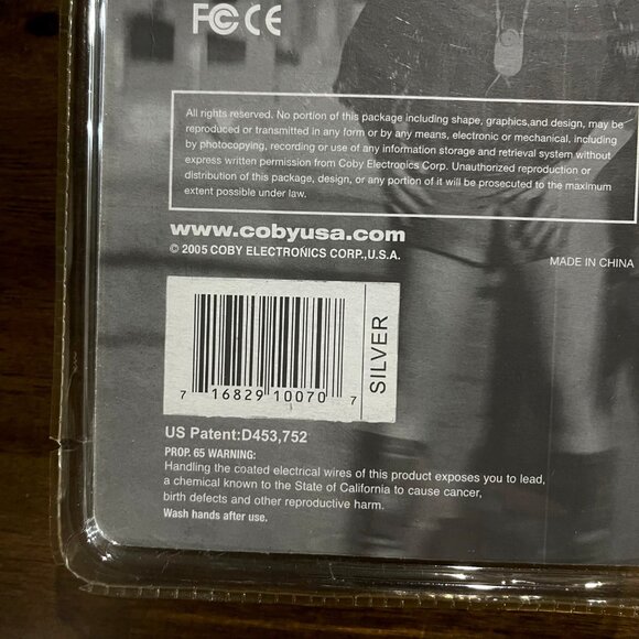 Coby CX-7 Mini AM/FM Pocket Radio With Neck Strap & DBBS System - Picture 5 of 6